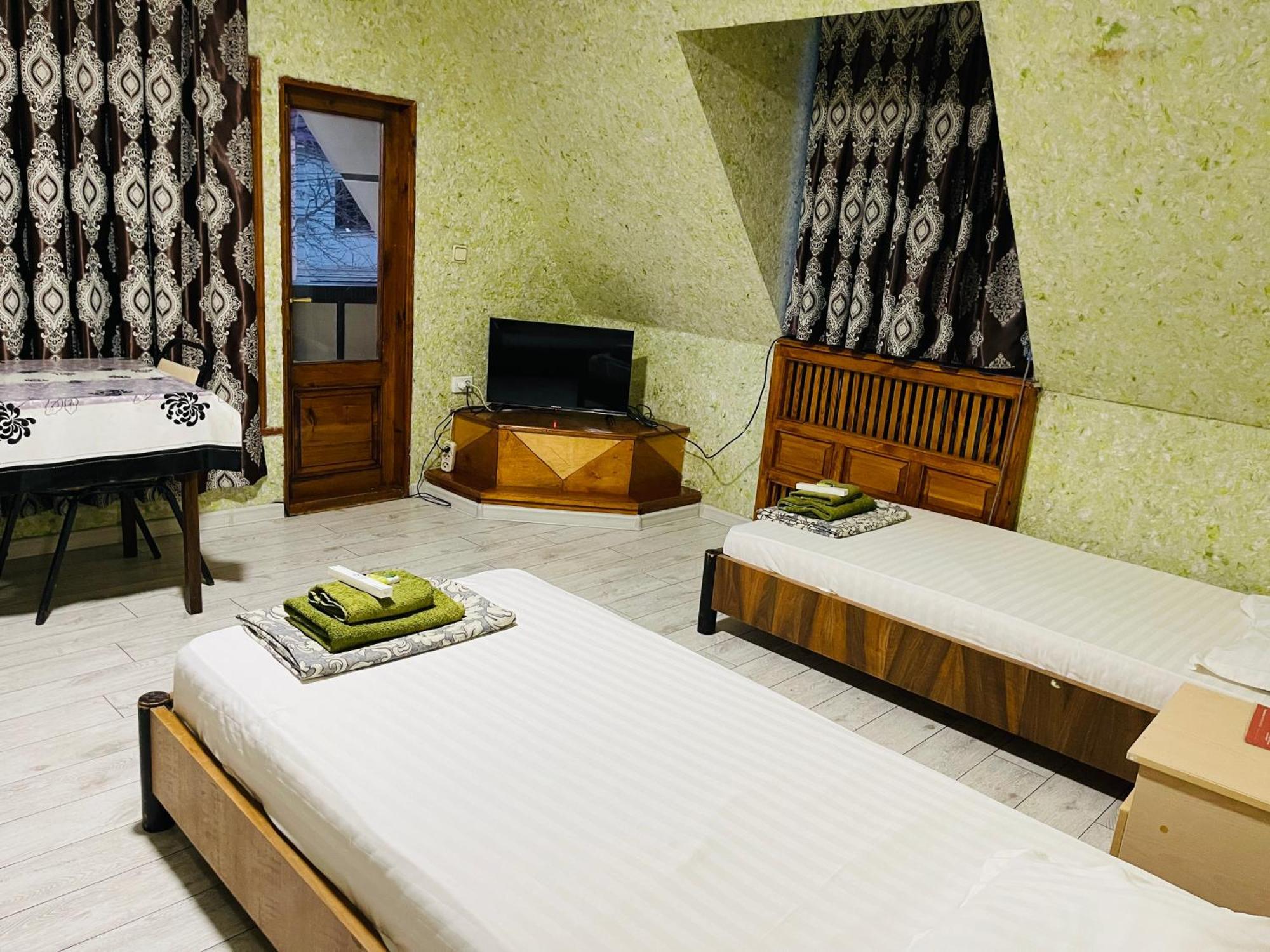 Green Hotel Ташкент Экстерьер фото