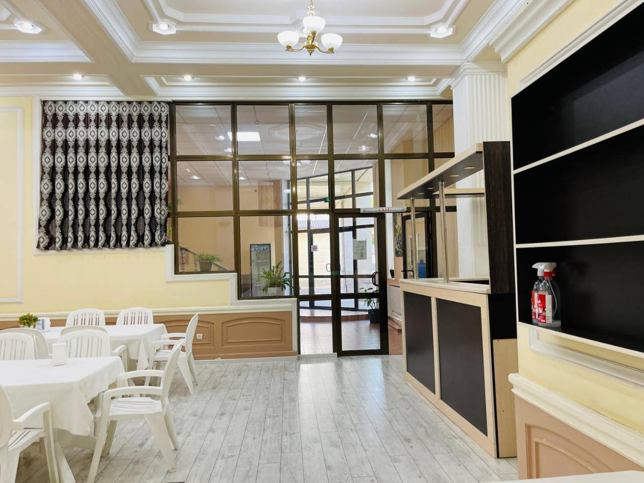 Green Hotel Ташкент Экстерьер фото