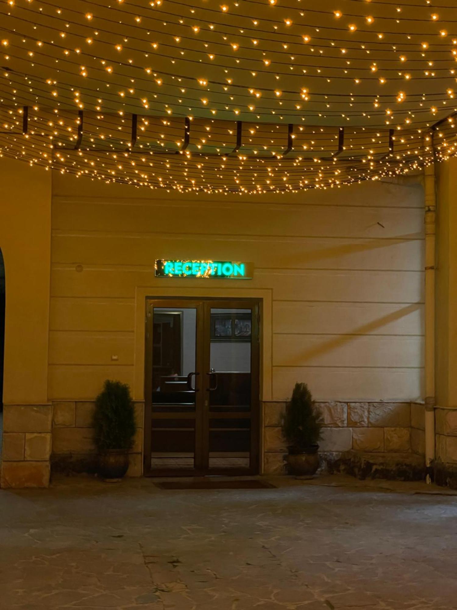 Green Hotel Ташкент Экстерьер фото