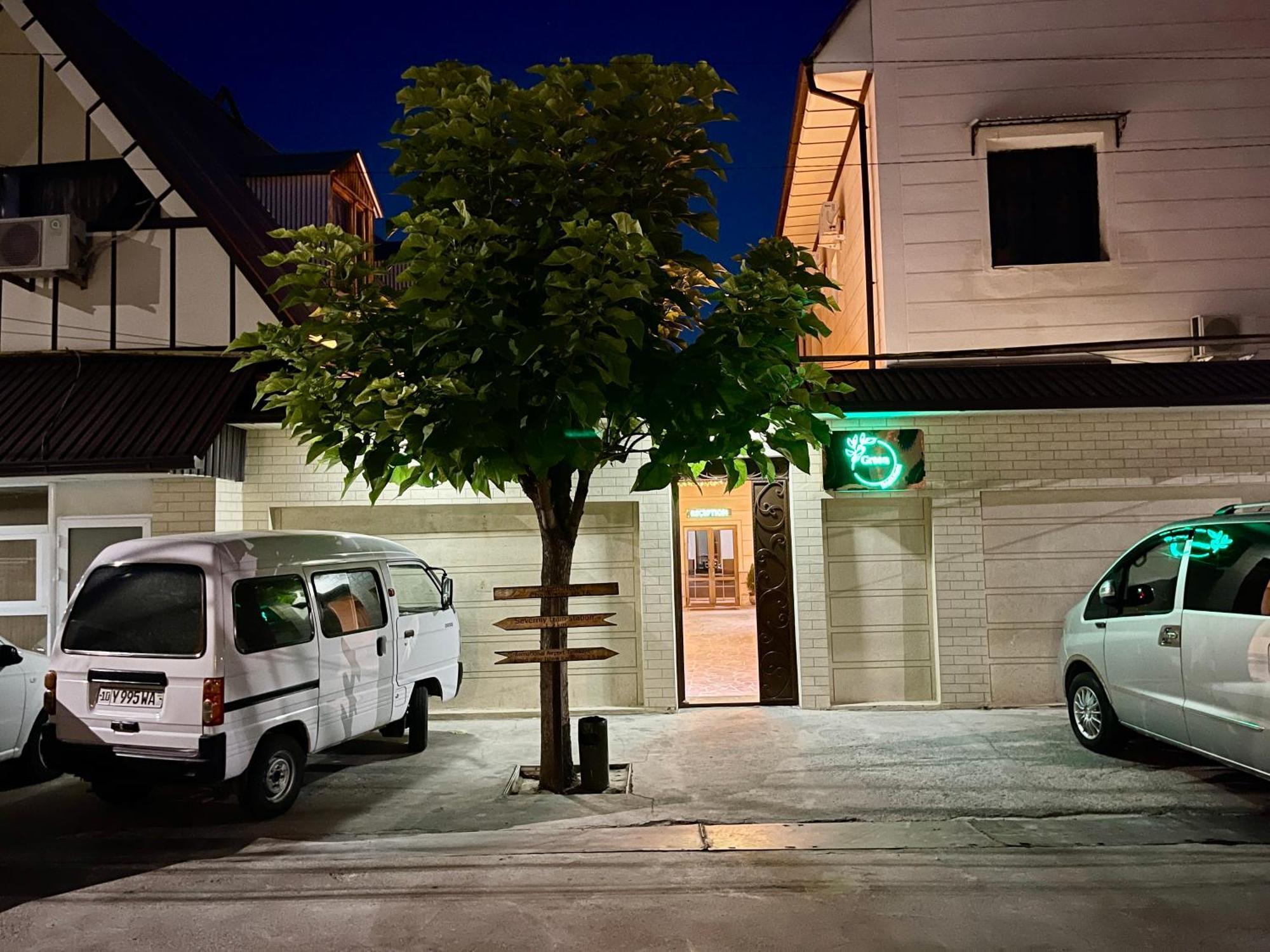 Green Hotel Ташкент Экстерьер фото